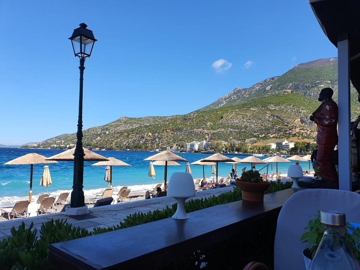 Seaview Apartment In Theheart Of Loutraki Exterior foto